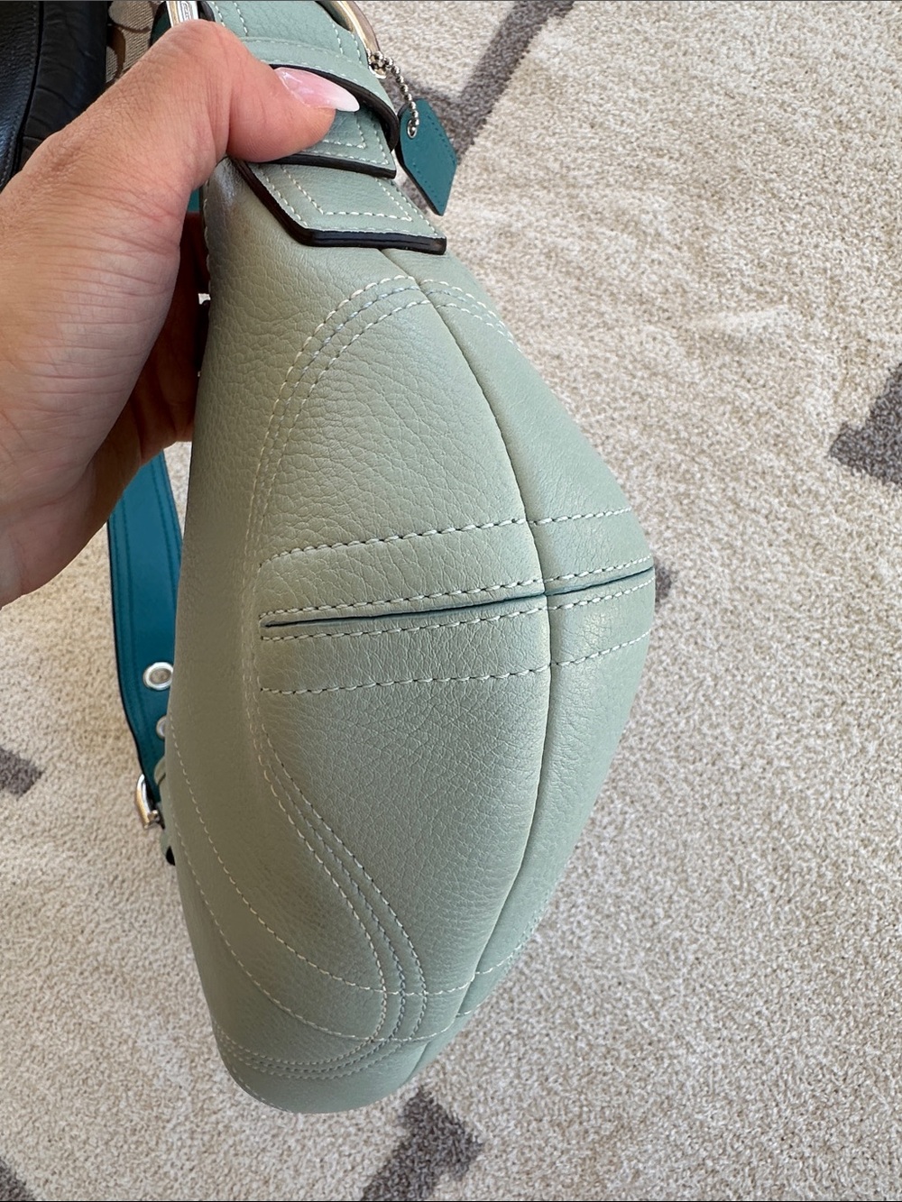 Mint Green Leather 2005 vintage Coach - Picture 6 of 11